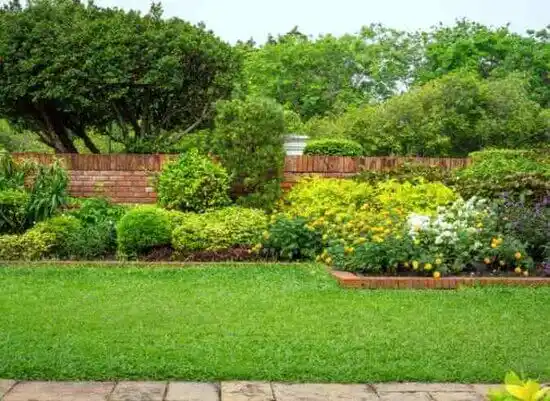 landscaping services Powderly